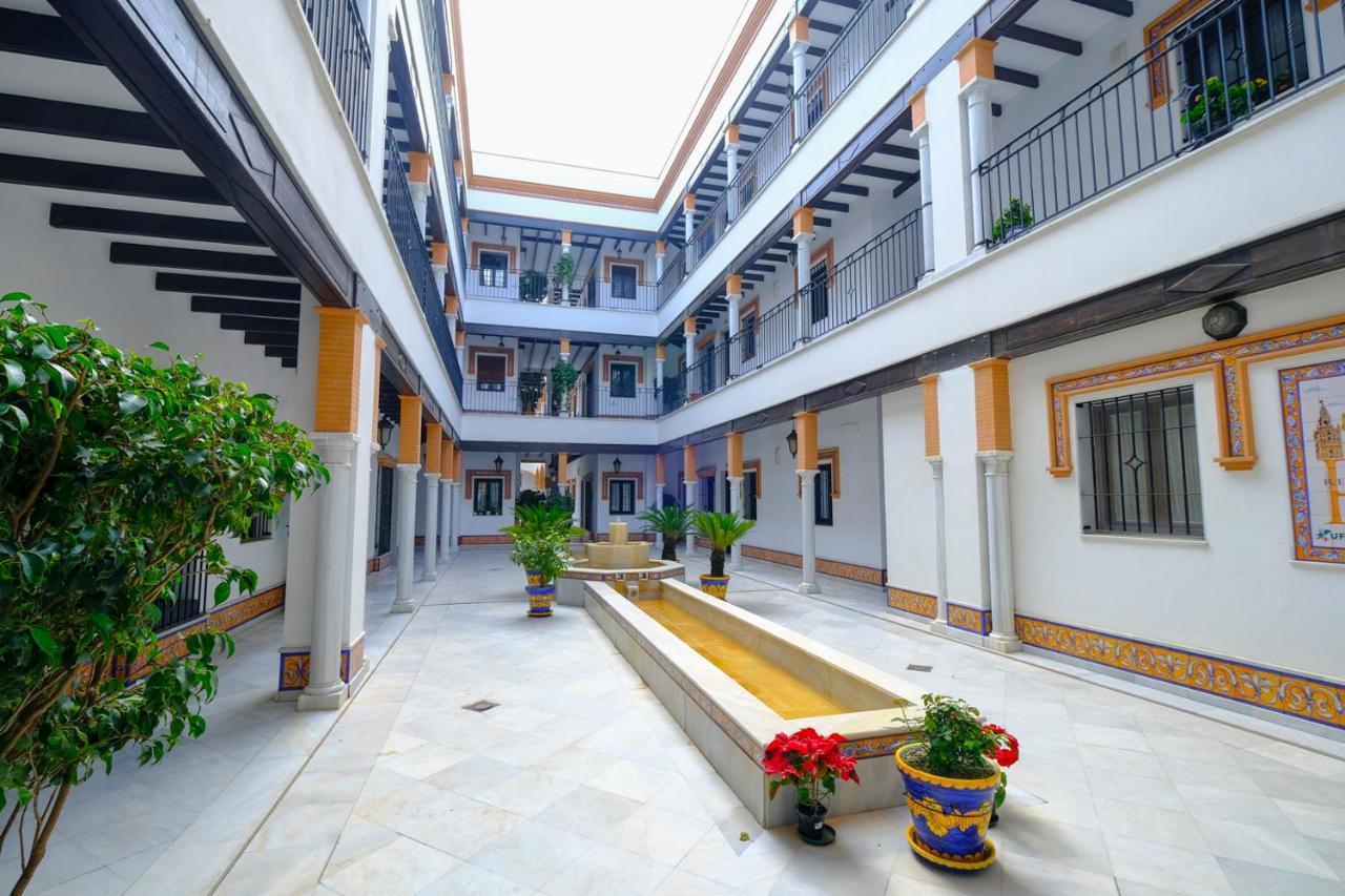 Patio Rialto Apartment Σεβίλλη Εξωτερικό φωτογραφία