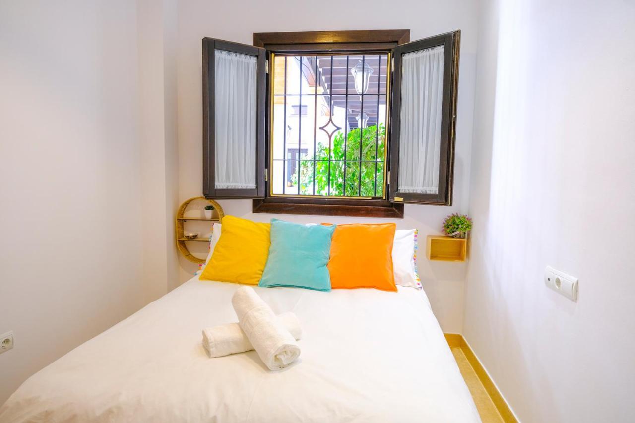 Patio Rialto Apartment Σεβίλλη Εξωτερικό φωτογραφία